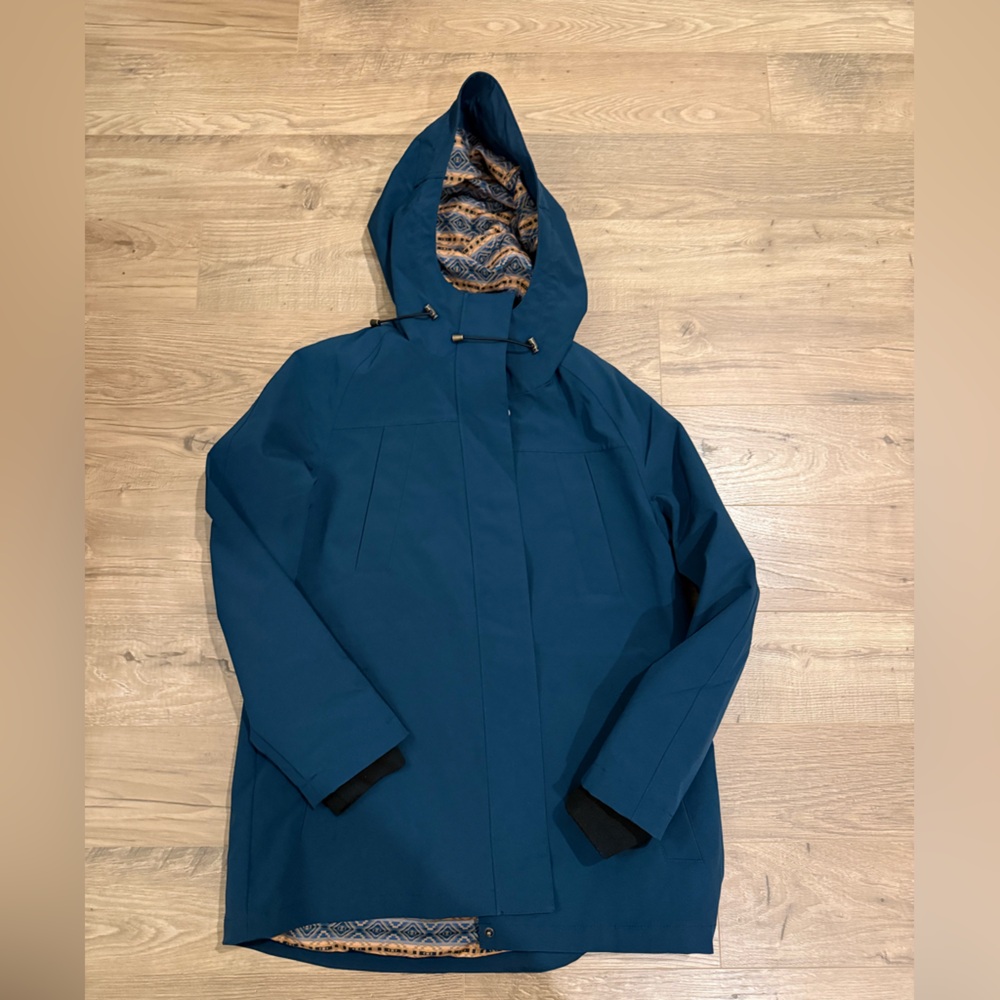 Pendleton Blue and Tan Patterned Fabric - image 1